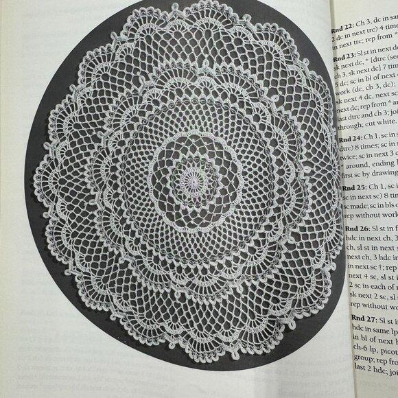 The Ultimate Doily Crochet Pattern Book 1983 American School Of Needlework - Picture 14 of 16
